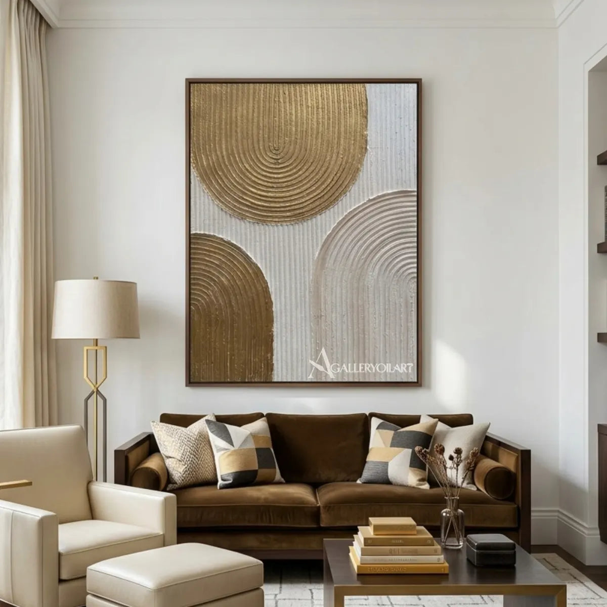 Textured-3D-arched-cadence-in-beige-and-cream-with-relief-in-an-entryway