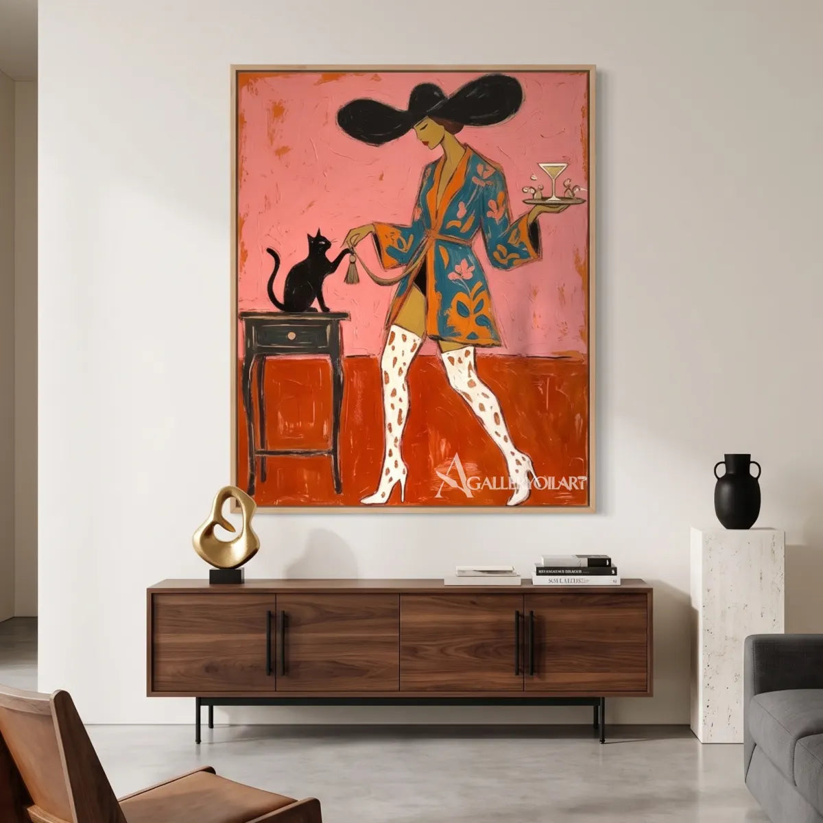 fashion-cat-toast-pop-art-pink-wall-art-in-a-minimalist-interior